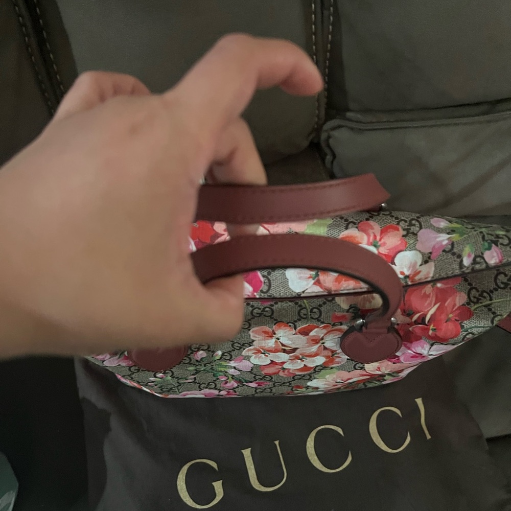 GUCCI - Picture 7 of 11